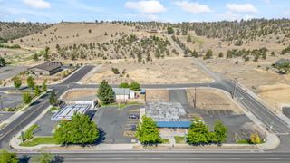 268 N 5th Street, Madras, OR 97741