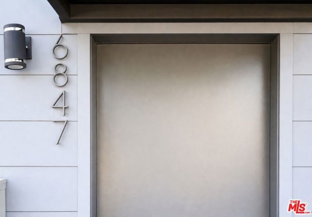 6847 N Figueroa Street, Los Angeles, CA 90042