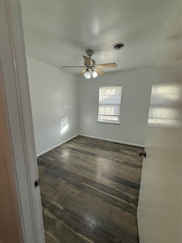 2529 Rutgers Drive, Irving, TX 75062