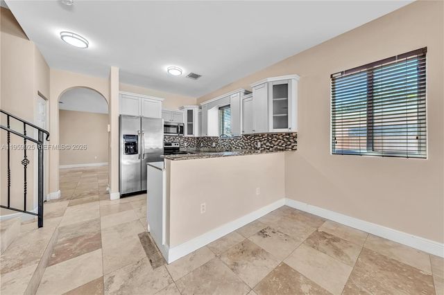 4025 SW 10th St, Miami, FL 33134