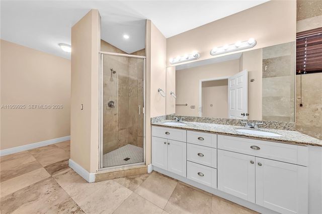 4025 SW 10th St, Miami, FL 33134