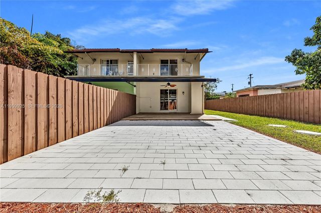 4025 SW 10th St, Miami, FL 33134