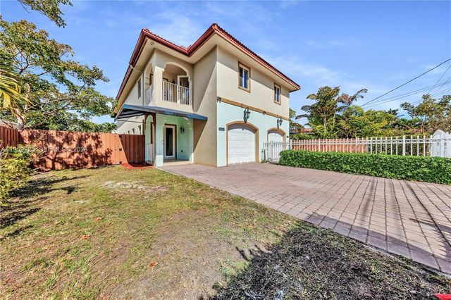 4025 SW 10th St, Miami, FL 33134