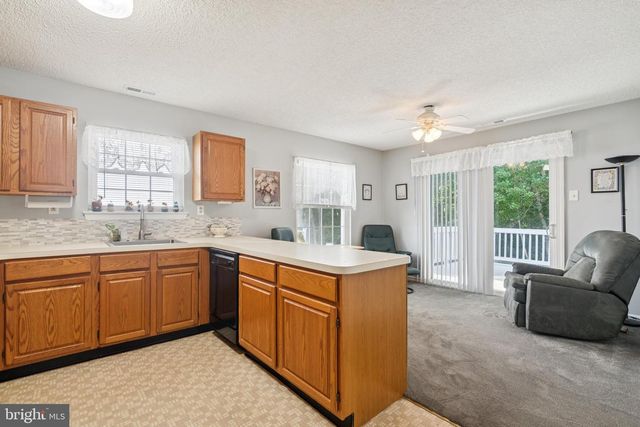 617 TRINIDAD BLVD, Williamstown, NJ 08094