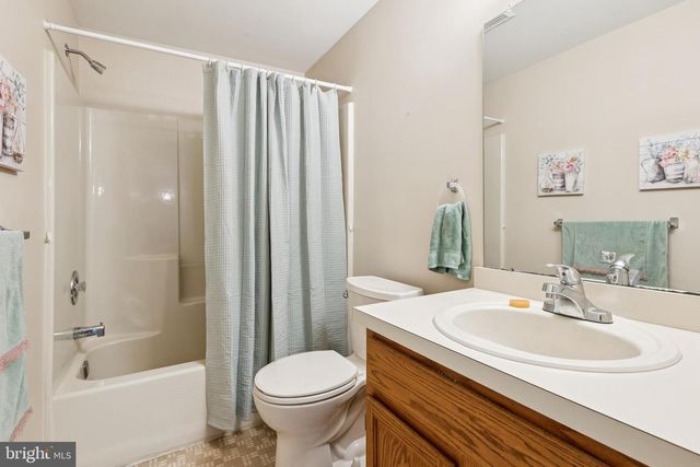 617 TRINIDAD BLVD, Williamstown, NJ 08094