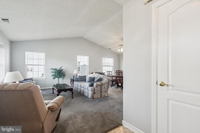 617 TRINIDAD BLVD, Williamstown, NJ 08094