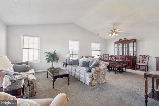 617 TRINIDAD BLVD, Williamstown, NJ 08094