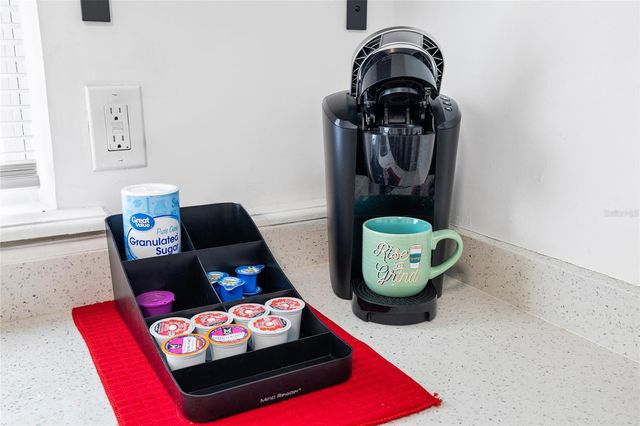 8707 N ASHLEY STREET, Tampa, FL 33604