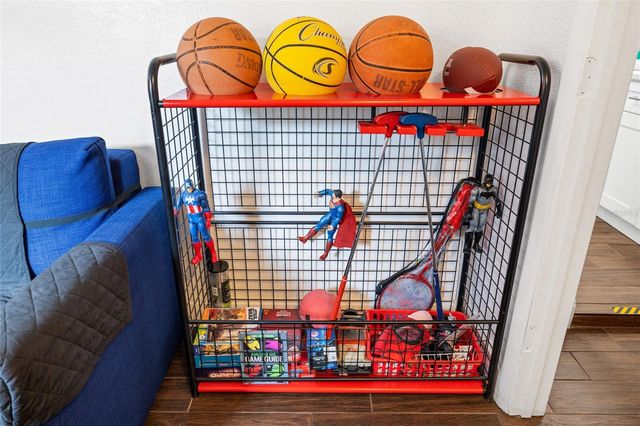 8707 N ASHLEY STREET, Tampa, FL 33604