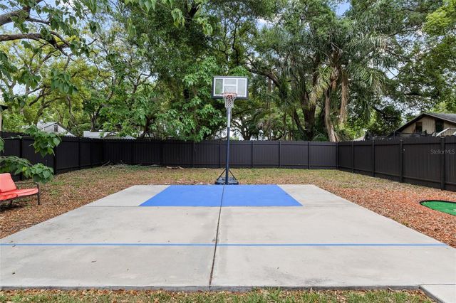 8707 N ASHLEY STREET, Tampa, FL 33604