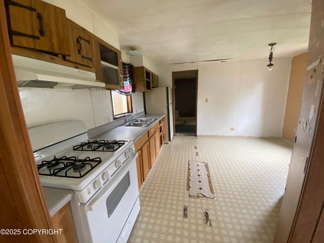 1001 Boniface Parkway, #23K, Anchorage, AK 99504