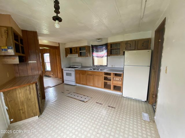 1001 Boniface Parkway, #23K, Anchorage, AK 99504
