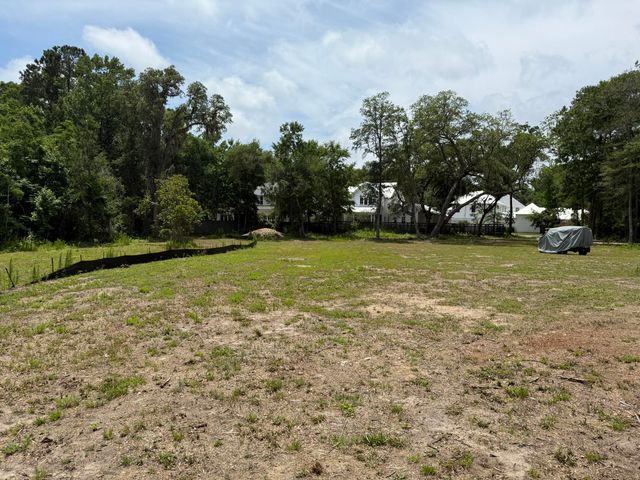 1180 Fulton Hall Lane, Mount Pleasant, SC 29466