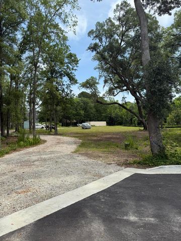 1180 Fulton Hall Lane, Mount Pleasant, SC 29466