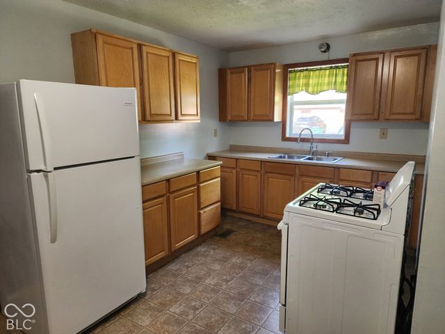 621 W Superior Street, Lebanon, IN 46052