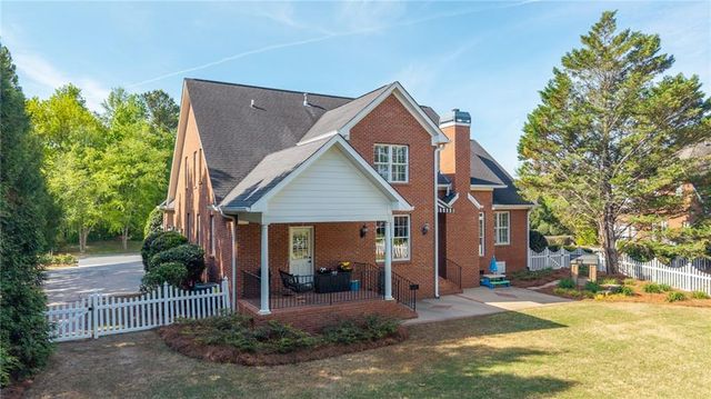 203 Laurel Creek Road SE, Calhoun, GA 30701