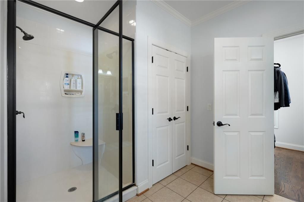 Image 31 of property listing at 203 Laurel Creek Road SE, Calhoun, GA 30701