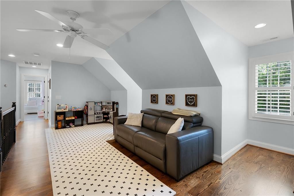 Image 44 of property listing at 203 Laurel Creek Road SE, Calhoun, GA 30701