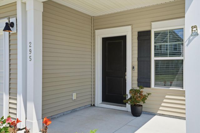 295 Saxony Loop, Summerville, SC 29486