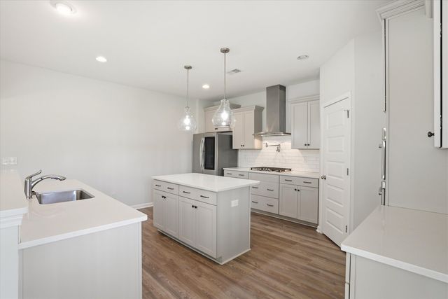 295 Saxony Loop, Summerville, SC 29486