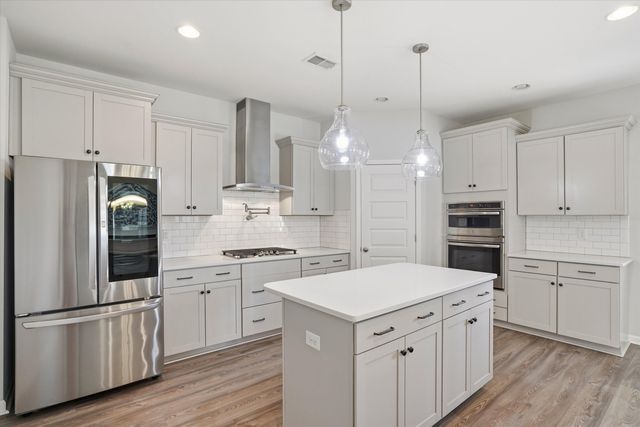 295 Saxony Loop, Summerville, SC 29486
