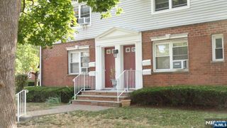 73-B Hastings Avenue B, Rutherford, NJ 07070