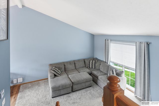 7817 Howell Street, Omaha, NE 68122