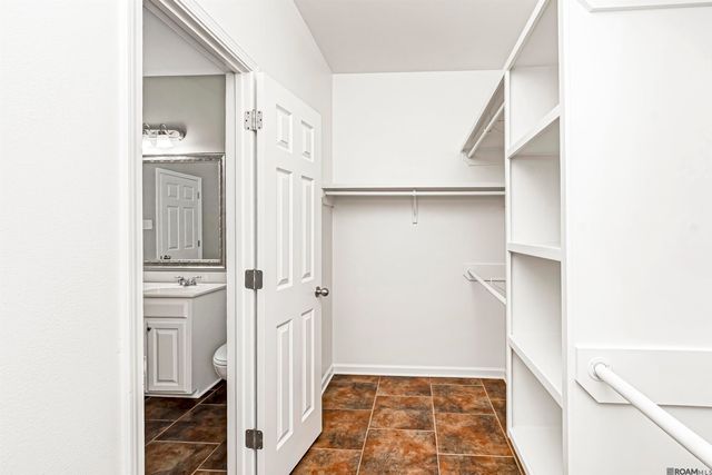 40369 Creekway Cove Ct, Gonzales, LA 70737
