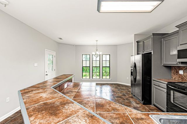 40369 Creekway Cove Ct, Gonzales, LA 70737