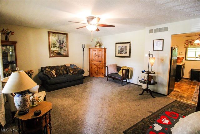 695 Trumbull Drive, Niles, OH 44446