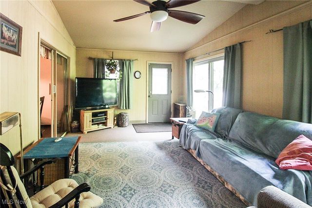 695 Trumbull Drive, Niles, OH 44446