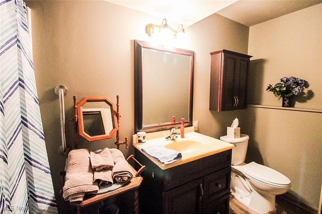 695 Trumbull Drive, Niles, OH 44446