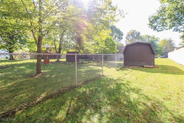 695 Trumbull Drive, Niles, OH 44446