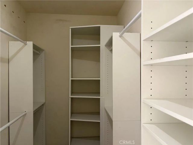 3834 N Silver Tree Court, Rialto, CA 92377