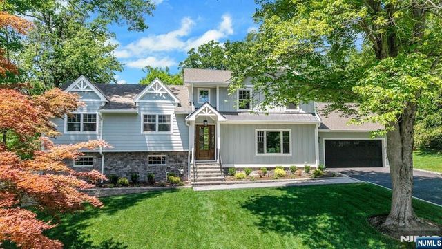 51 Brookside Terrace, North Caldwell, NJ 07006