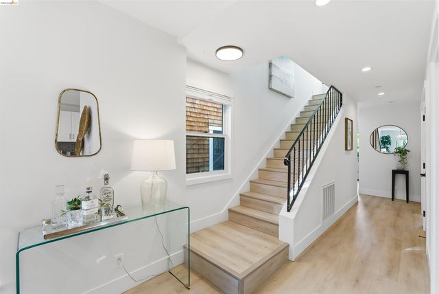 712 Masonic, Albany, CA 94706