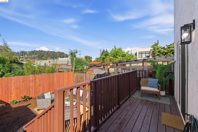 712 Masonic, Albany, CA 94706