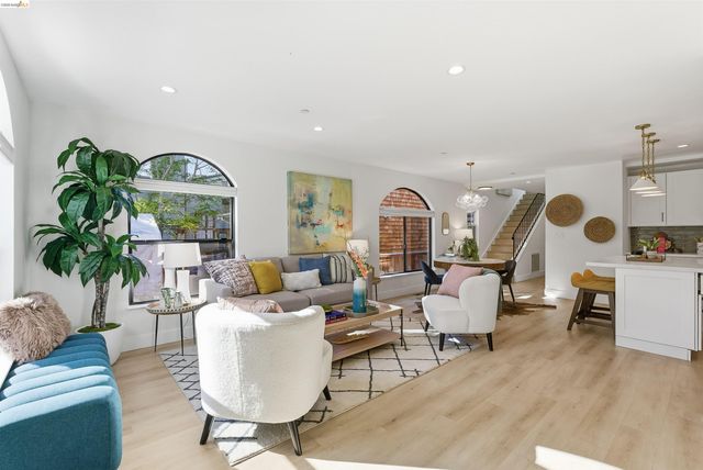 712 Masonic, Albany, CA 94706