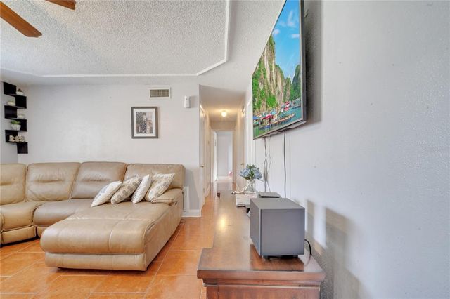 8116 POWELL DRIVE, Orlando, FL 32822