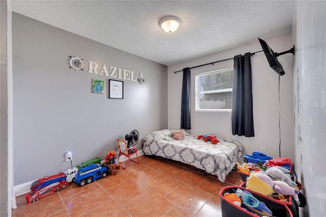 8116 POWELL DRIVE, Orlando, FL 32822
