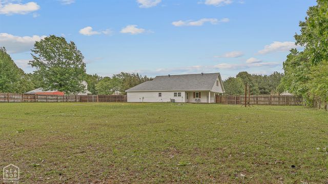 64 County Road 421, Jonesboro, AR 72404