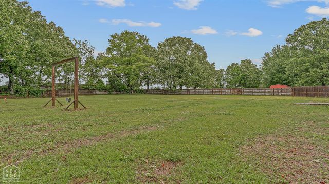 64 County Road 421, Jonesboro, AR 72404