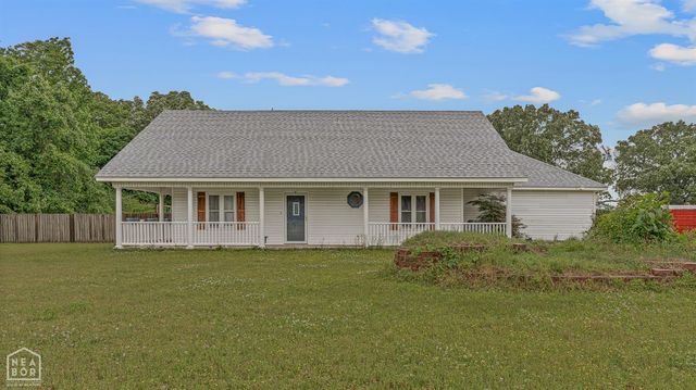 64 County Road 421, Jonesboro, AR 72404