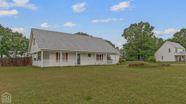 64 County Road 421, Jonesboro, AR 72404