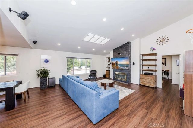 5907 Peacock Ridge Road, Rancho Palos Verdes, CA 90275