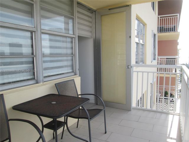 251 174th St 2208, Sunny Isles Beach, FL 33160