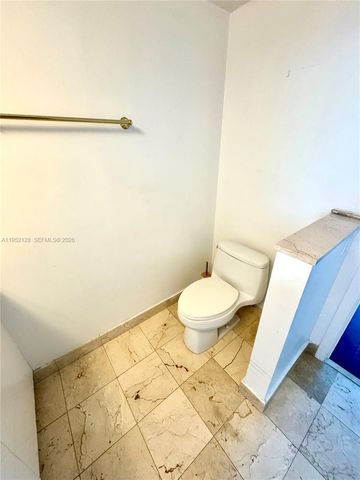 1800 N Bayshore Dr 2903, Miami, FL 33132