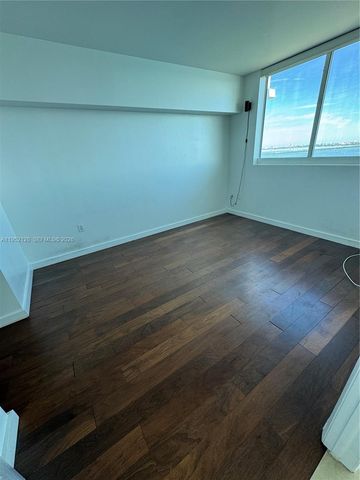 1800 N Bayshore Dr 2903, Miami, FL 33132