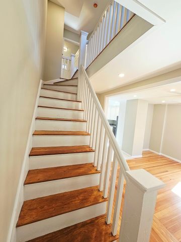 21-23 Arthur St 21, Methuen, MA 01844