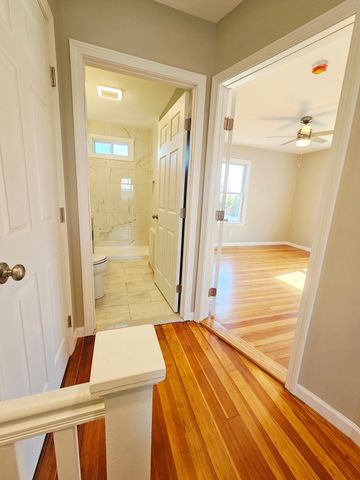 21-23 Arthur St 21, Methuen, MA 01844
